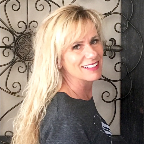 Meet your Posher, Sue - Picture 5 of 8